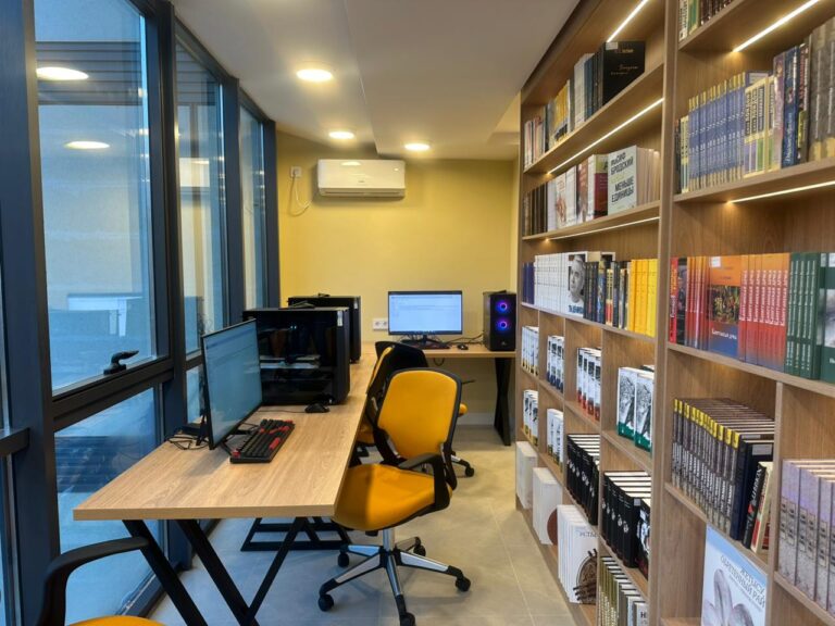 Branch of Almaty Libraries (1B Herold Belger St.)